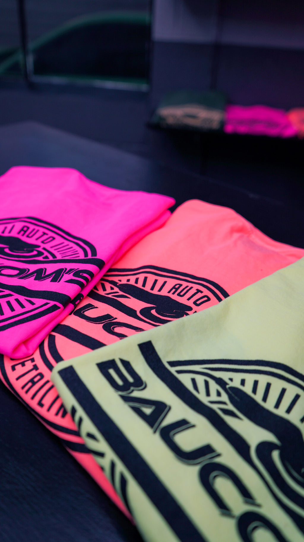 Neon Pink